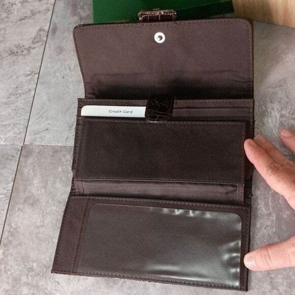 Womens Wallet with Silver Buckle Cardholder Dark Brown Crocodile Embossed - Picture 7 of 9